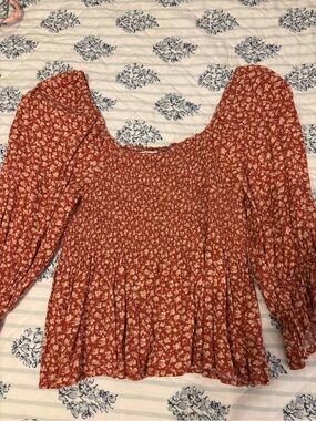 American Eagle Outfitters Rust Floral Smocked Top with Cream Print